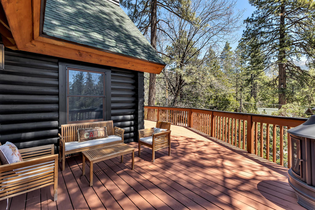 25607 Cedar Glen Drive