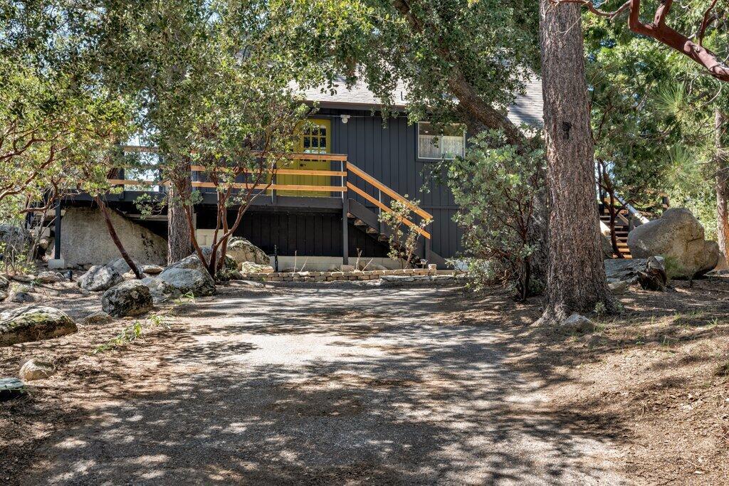 26785 Crestview Drive