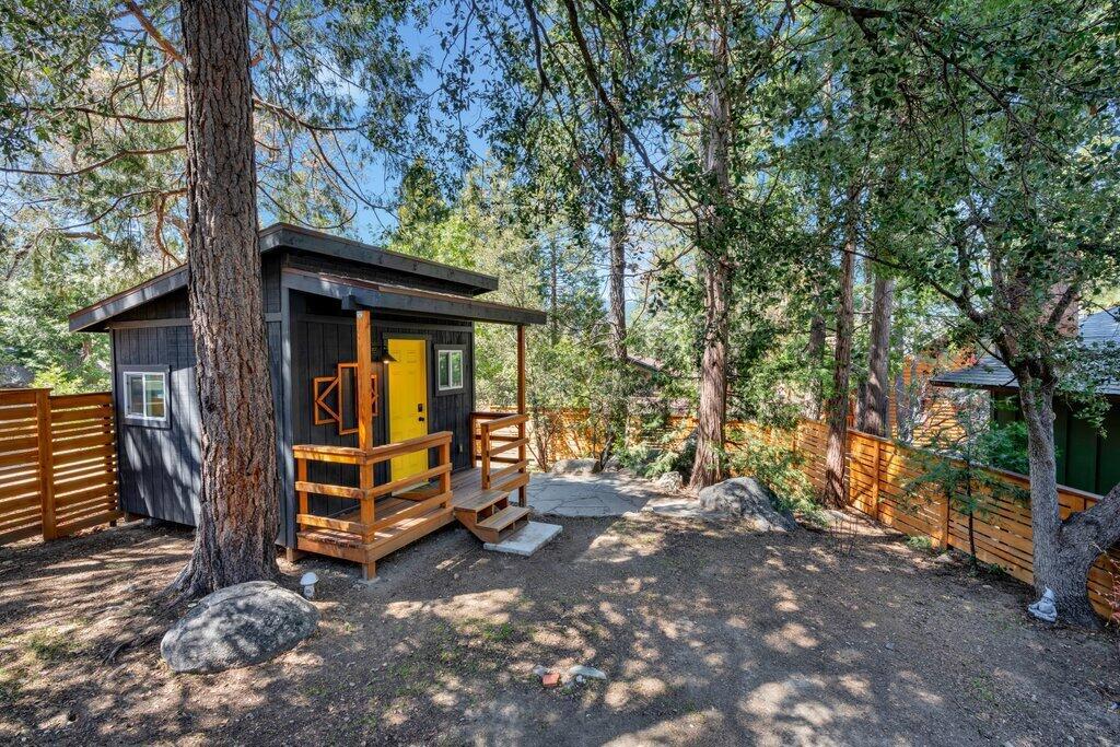 26785 Crestview Drive