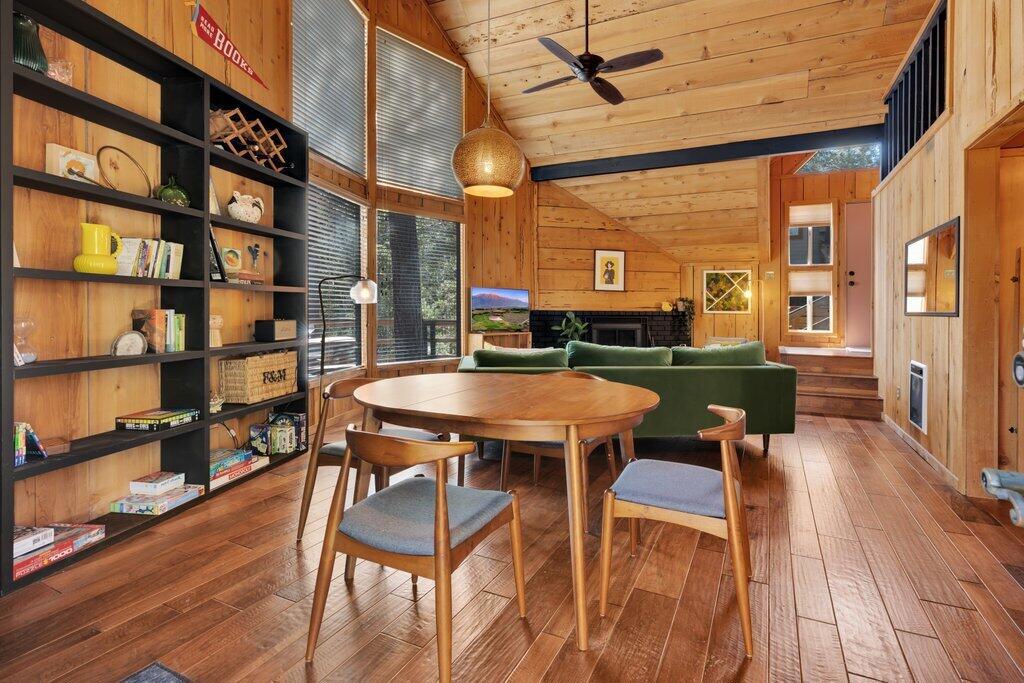 26785 Crestview Drive