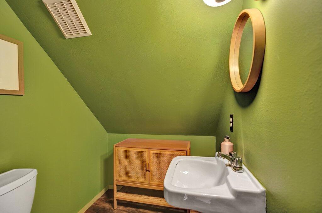 26785 Crestview Drive