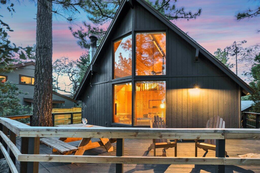 26785 Crestview Drive