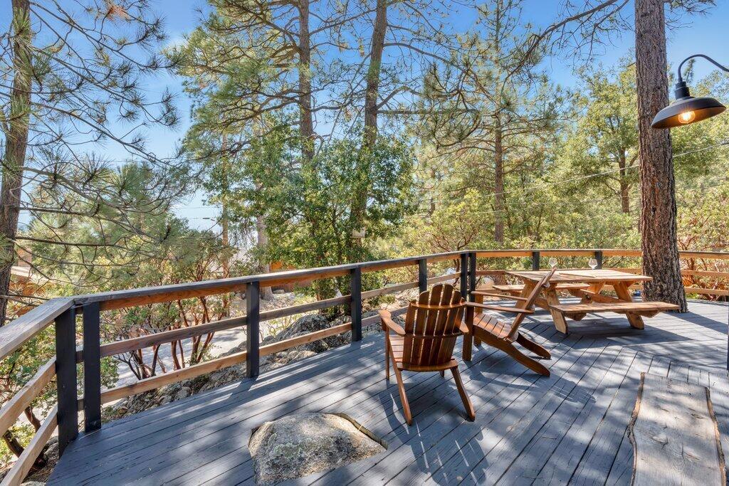 26785 Crestview Drive