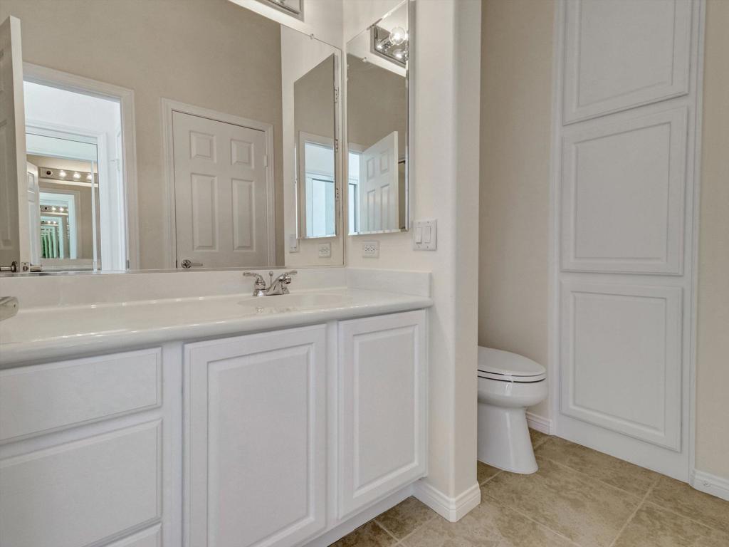 80418 Dumphries Court