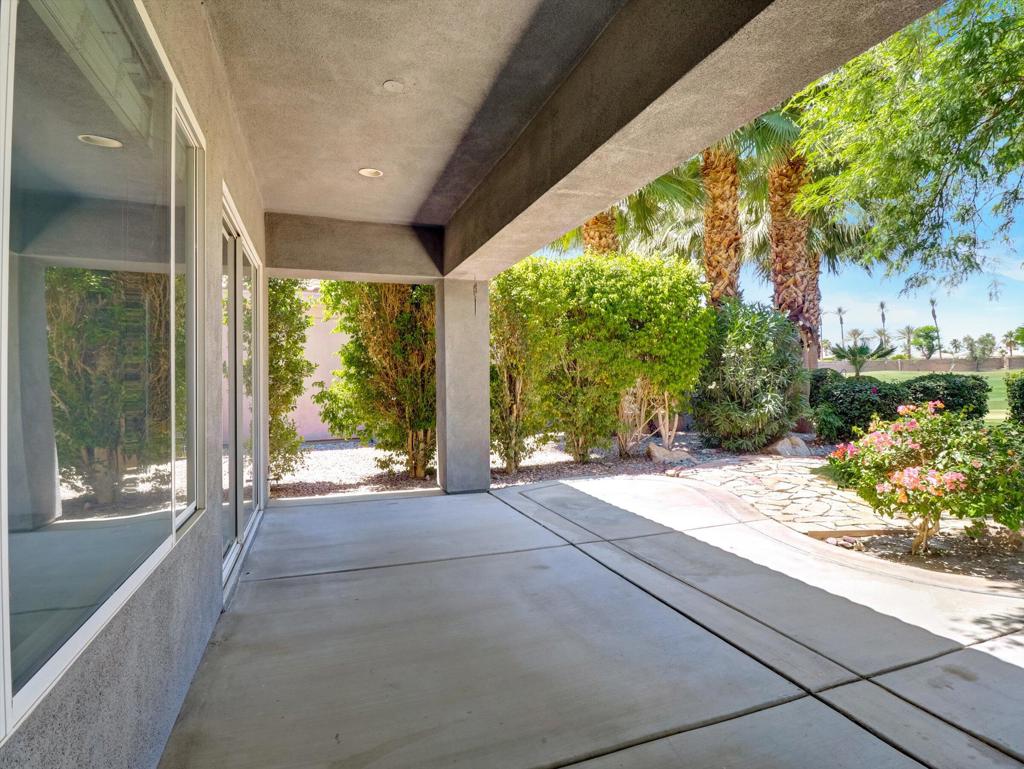 80418 Dumphries Court