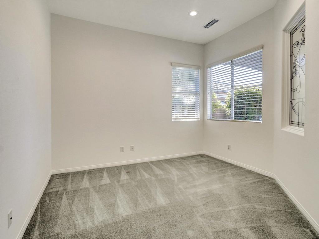 80418 Dumphries Court