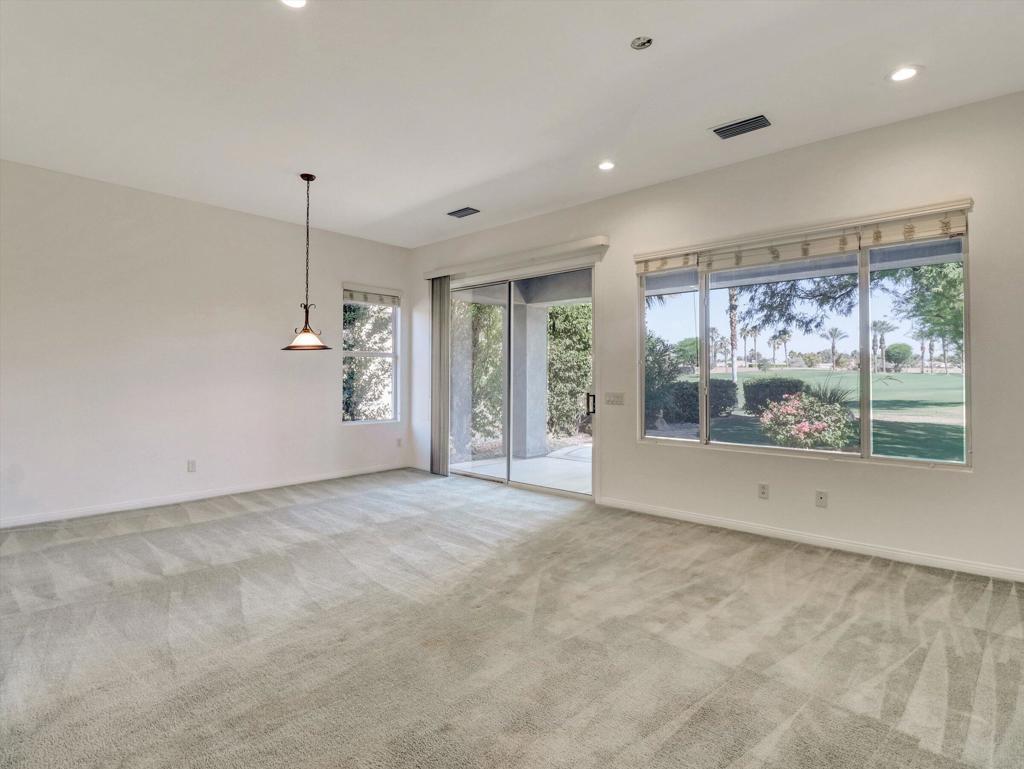 80418 Dumphries Court