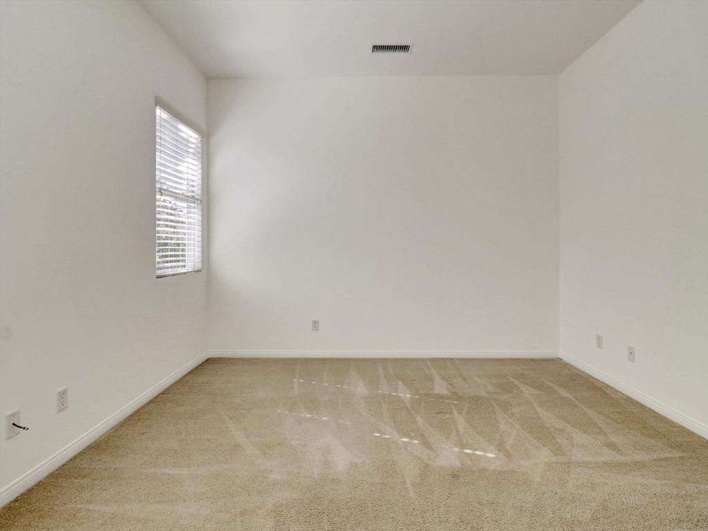 80418 Dumphries Court