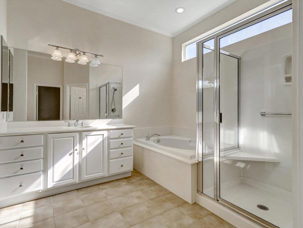 80418 Dumphries Court
