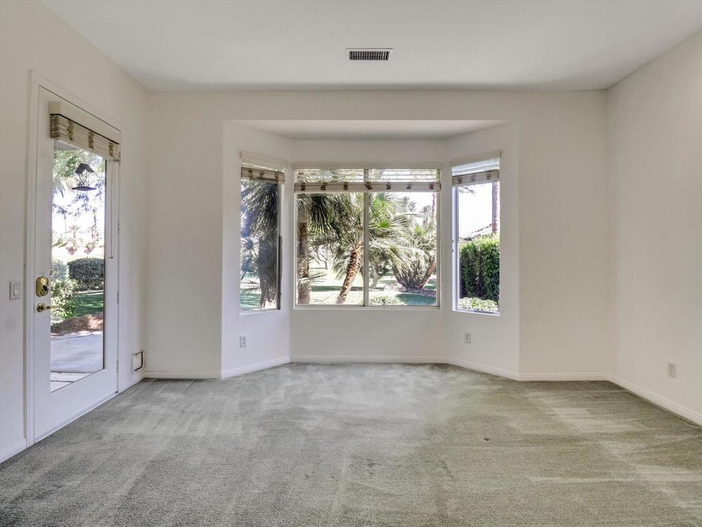 80418 Dumphries Court