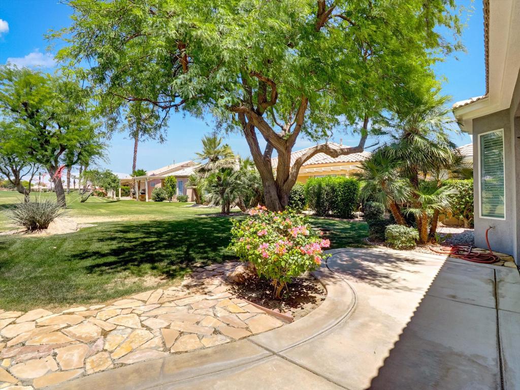 80418 Dumphries Court