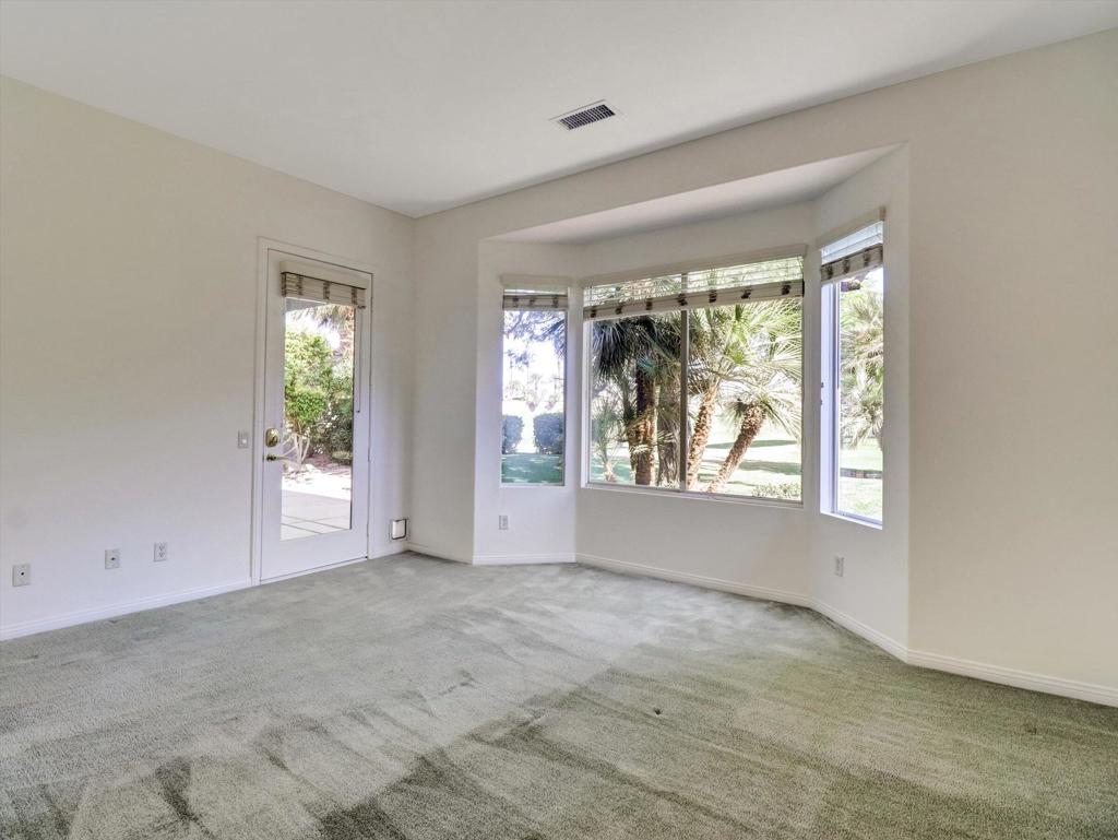 80418 Dumphries Court