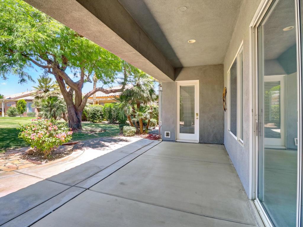 80418 Dumphries Court