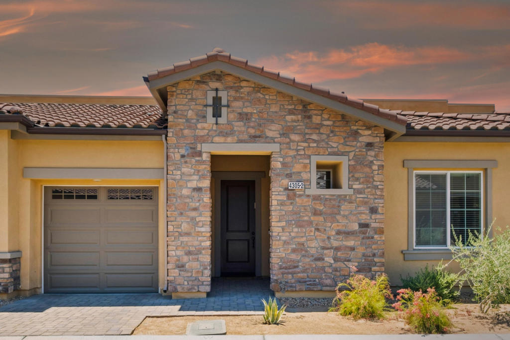 4305 Minori Court 2