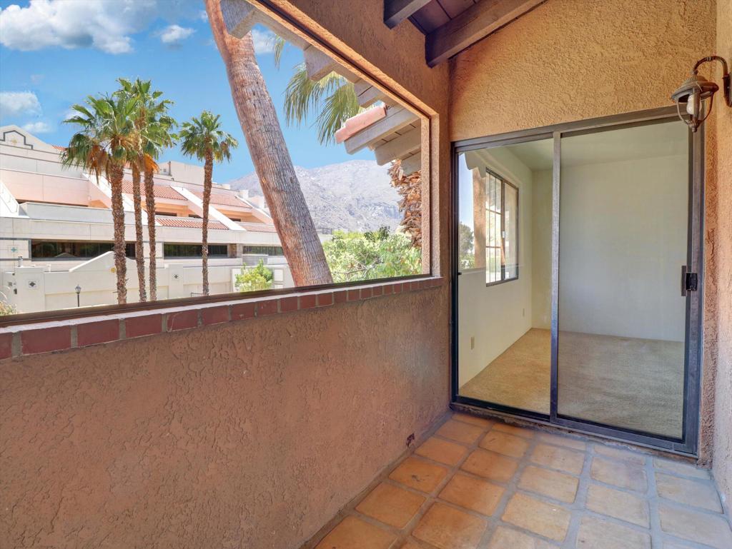 291 E Mel Avenue 272