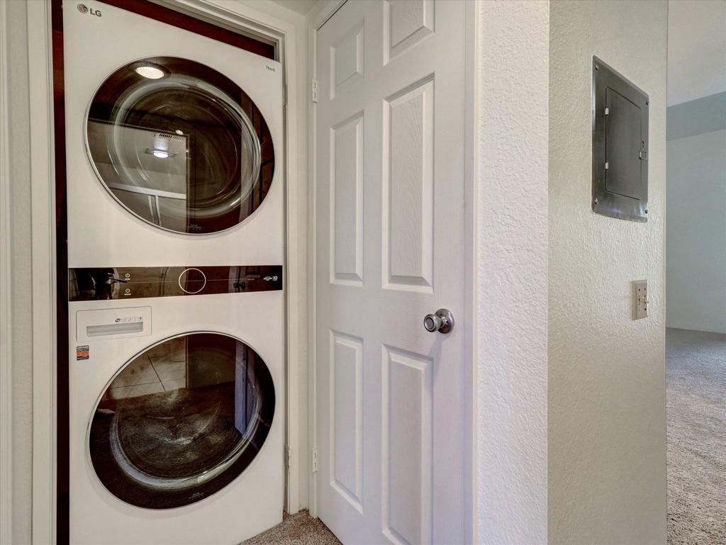 291 E Mel Avenue 272