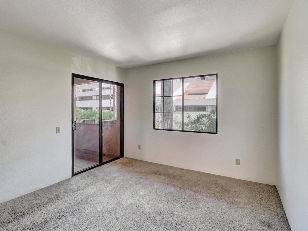 291 E Mel Avenue 272