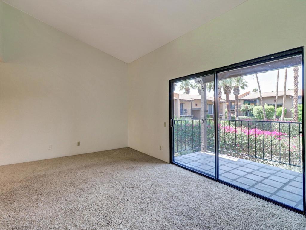 291 E Mel Avenue 272