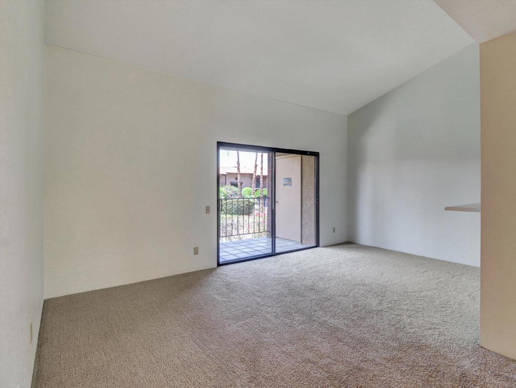 291 E Mel Avenue 272