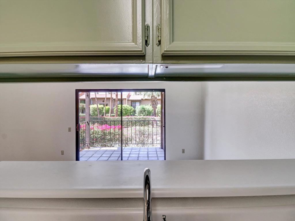 291 E Mel Avenue 272