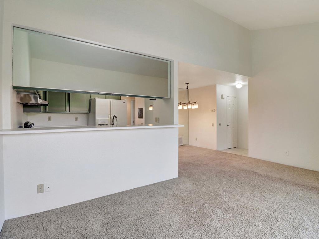 291 E Mel Avenue 272