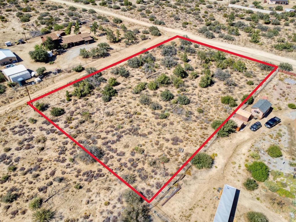 635271004 Palm Canyon Dr Drive