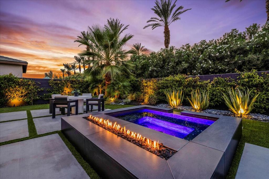 82460 W Mccarroll Drive