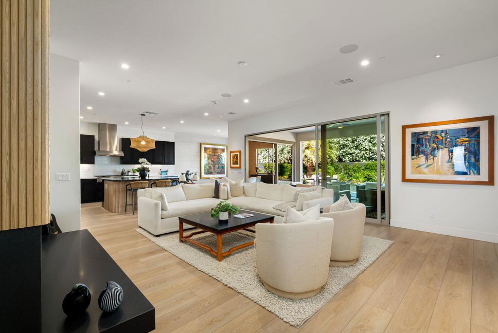 82460 W Mccarroll Drive