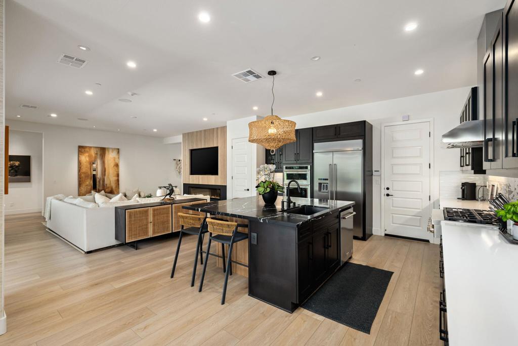 82460 W Mccarroll Drive