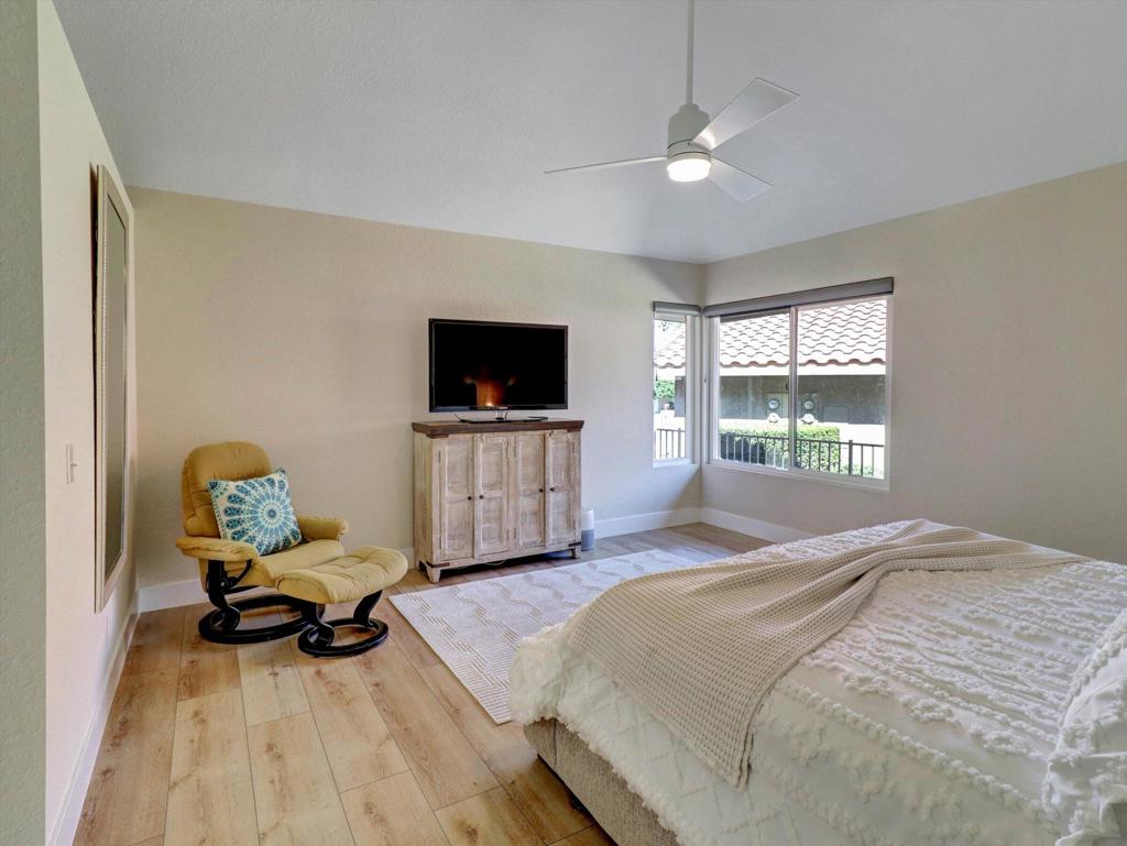 77897 Woodhaven Dr S Drive S