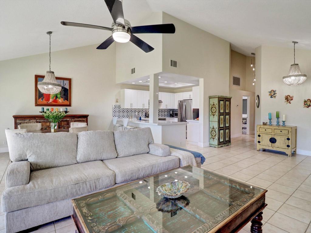 77897 Woodhaven Dr S Drive S