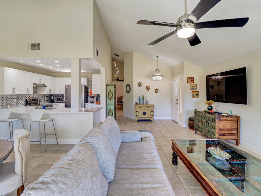 77897 Woodhaven Dr S Drive S