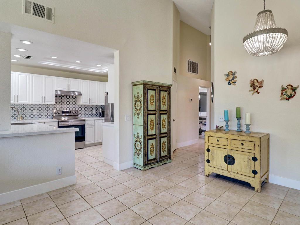 77897 Woodhaven Dr S Drive S