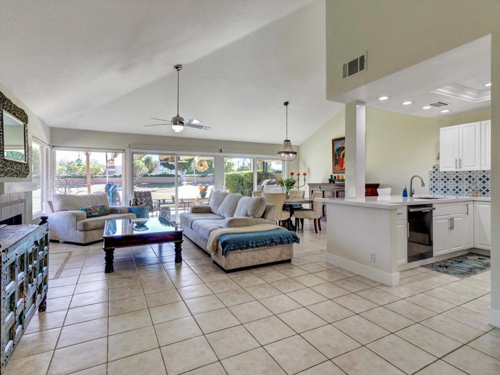 77897 Woodhaven Dr S Drive S