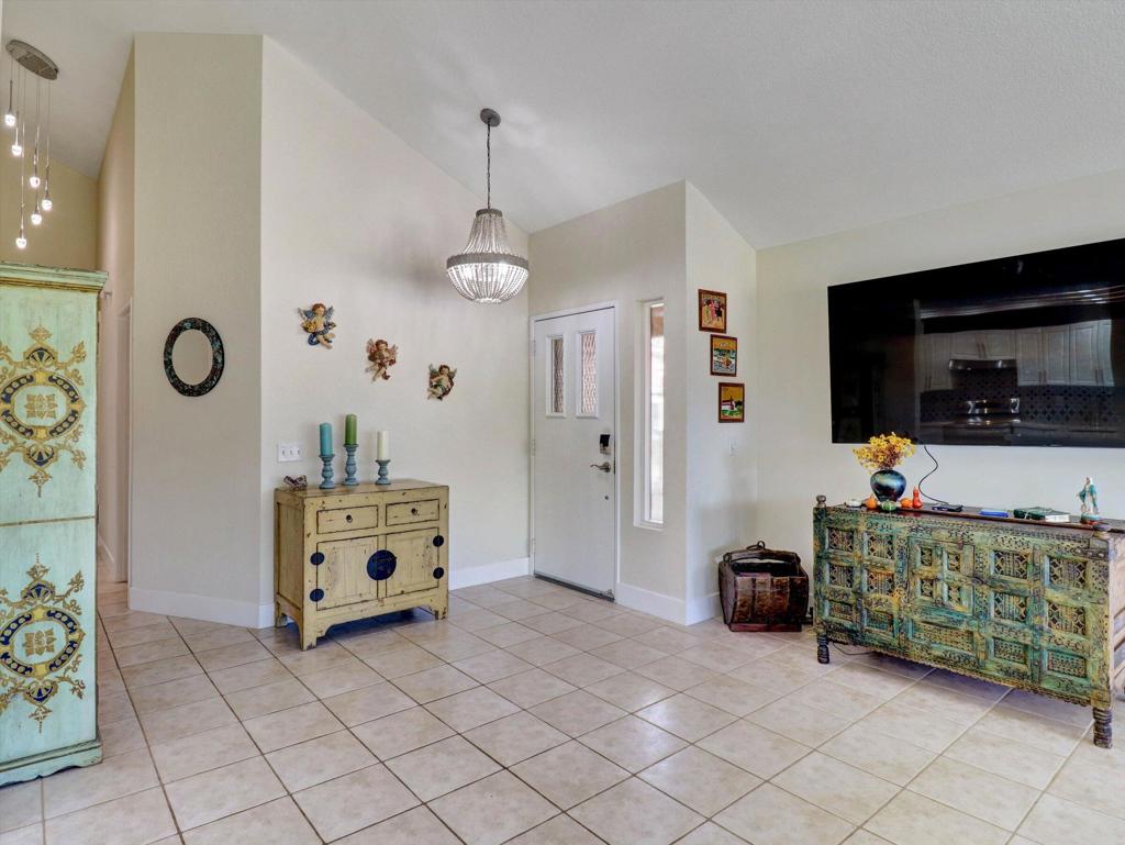 77897 Woodhaven Dr S Drive S