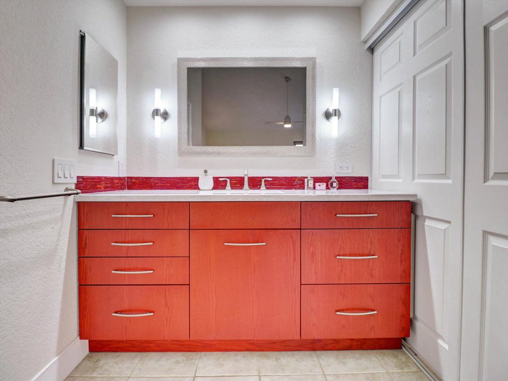 77897 Woodhaven Dr S Drive S