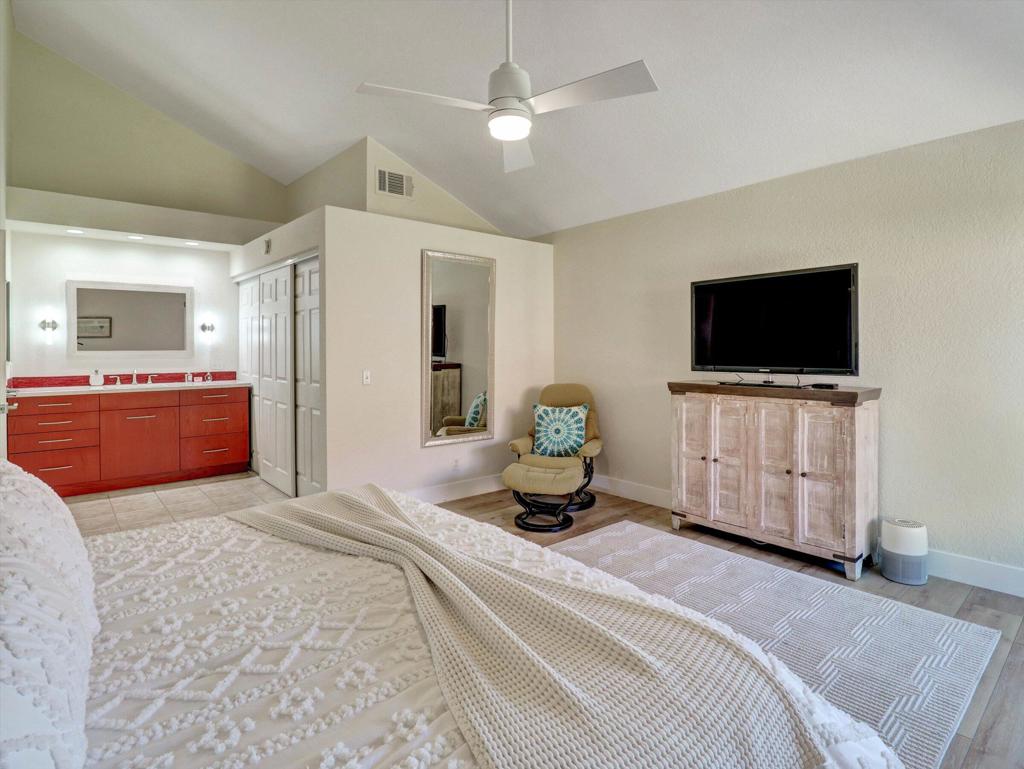 77897 Woodhaven Dr S Drive S