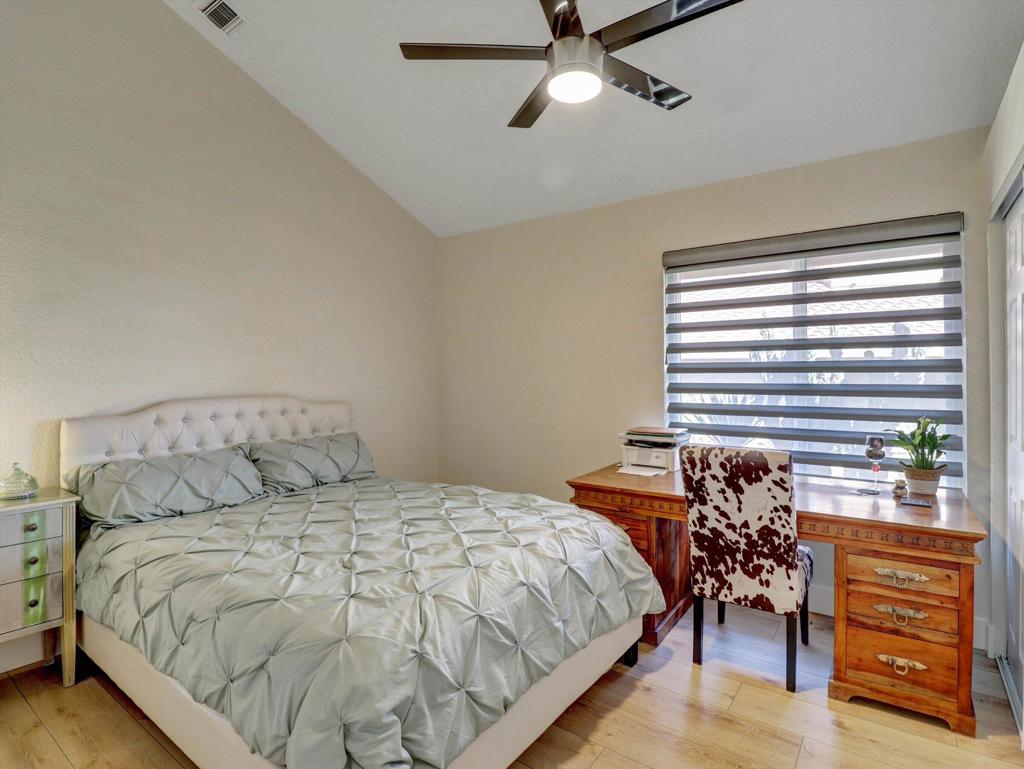 77897 Woodhaven Dr S Drive S