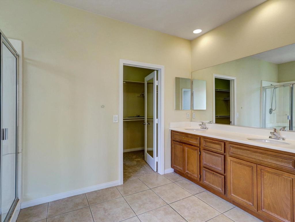 42073 Hideaway Street