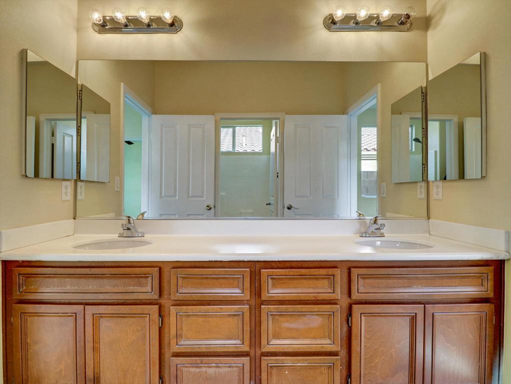 42073 Hideaway Street