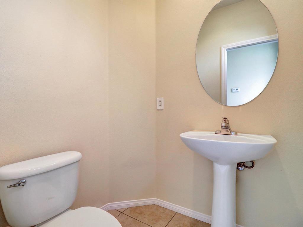 42073 Hideaway Street