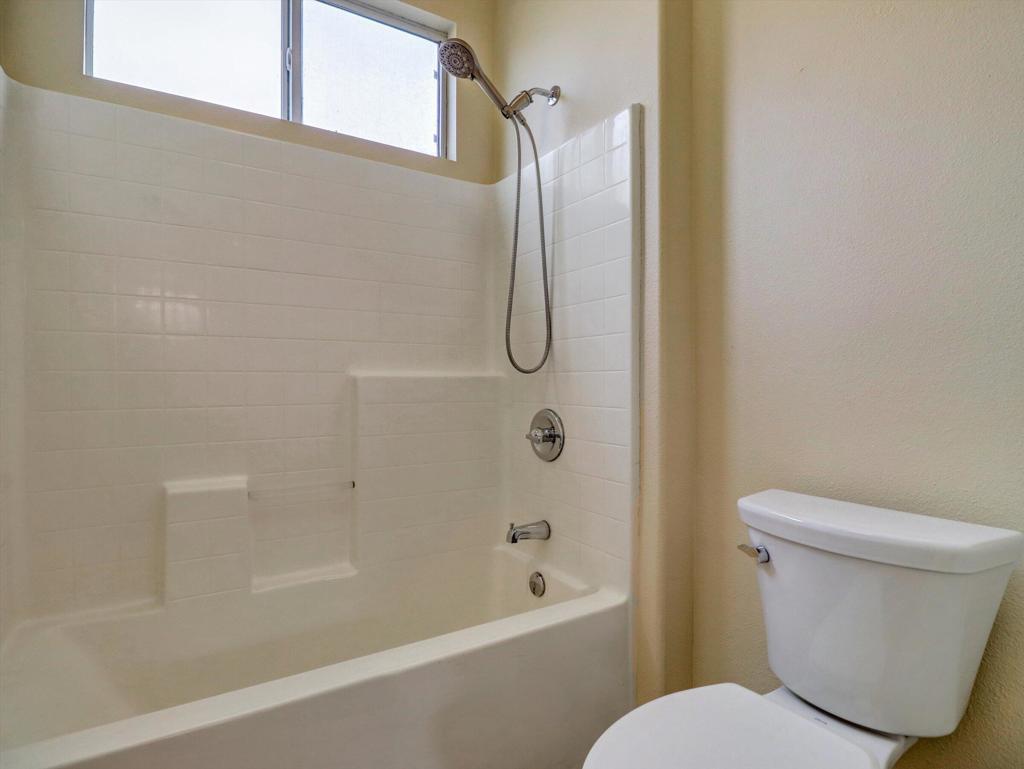 42073 Hideaway Street