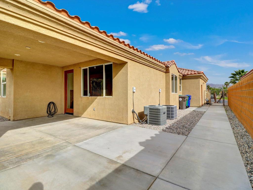 42073 Hideaway Street