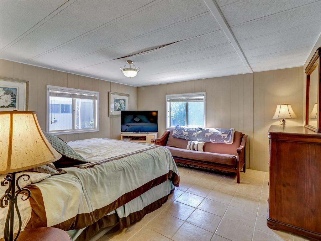 51555 Monroe Street 110