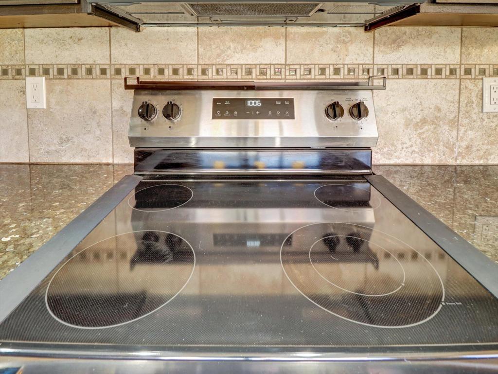 525 S Thornhill Road