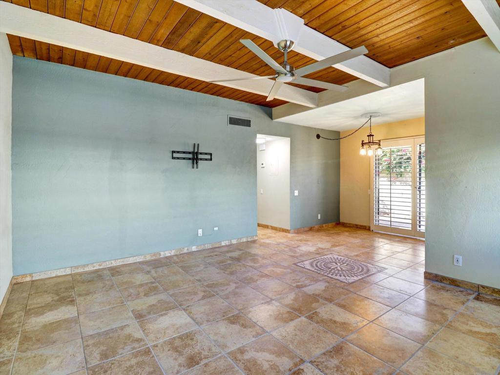 525 S Thornhill Road