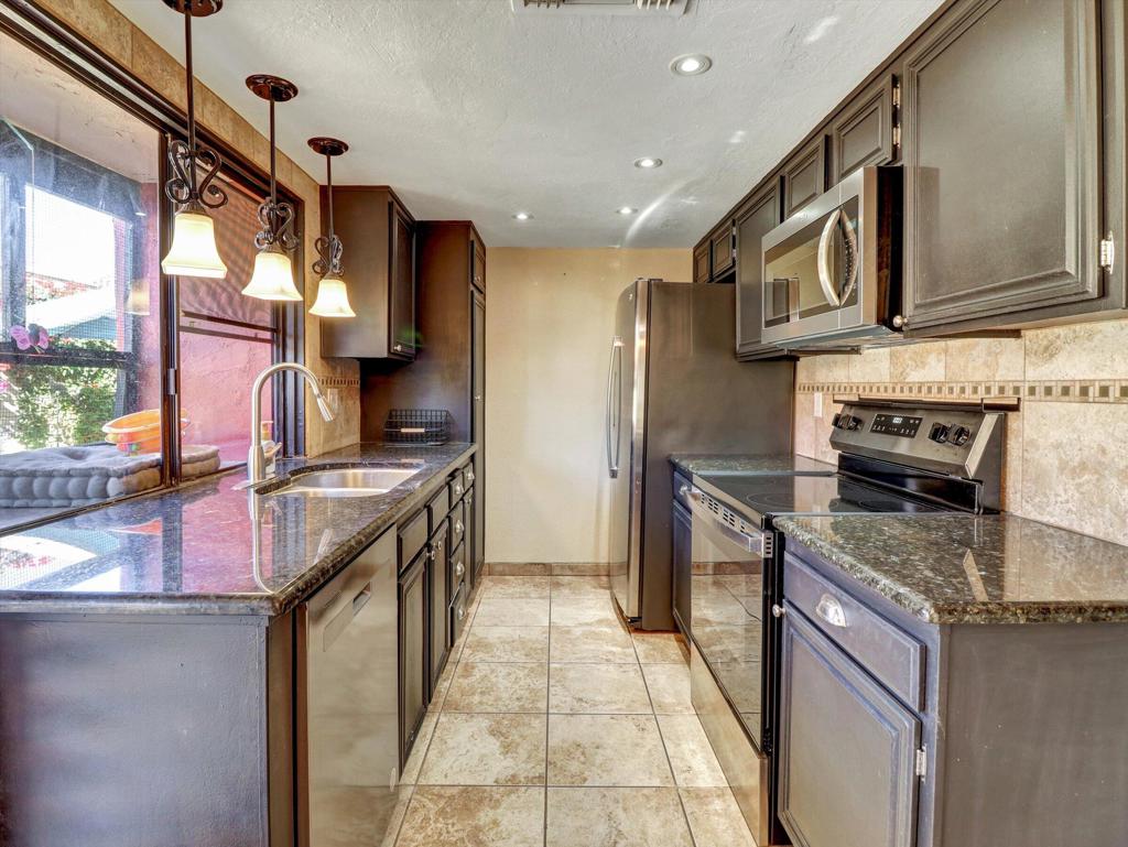 525 S Thornhill Road