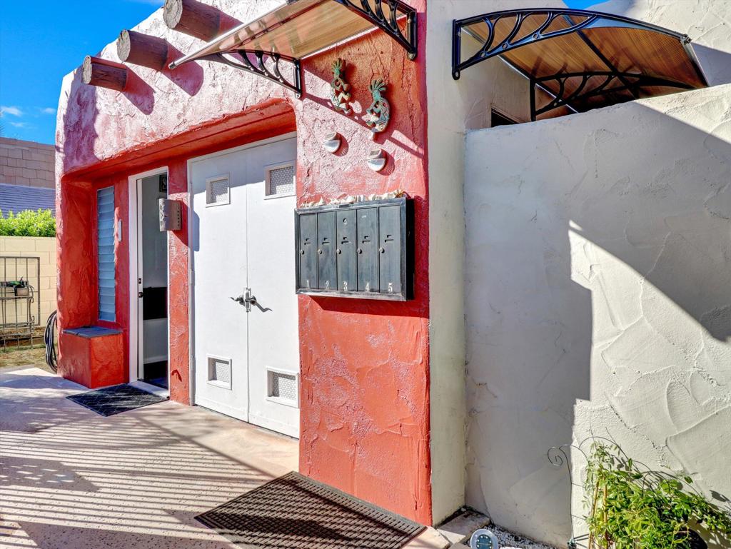 525 S Thornhill Road