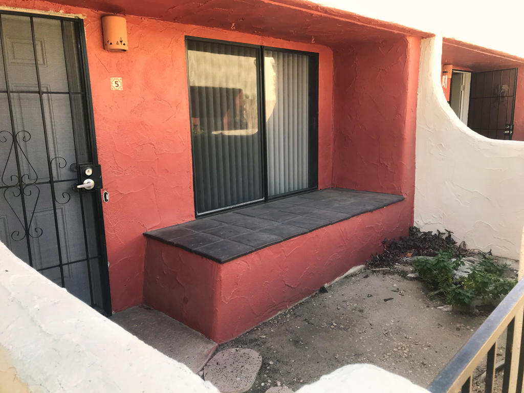 525 S Thornhill Road