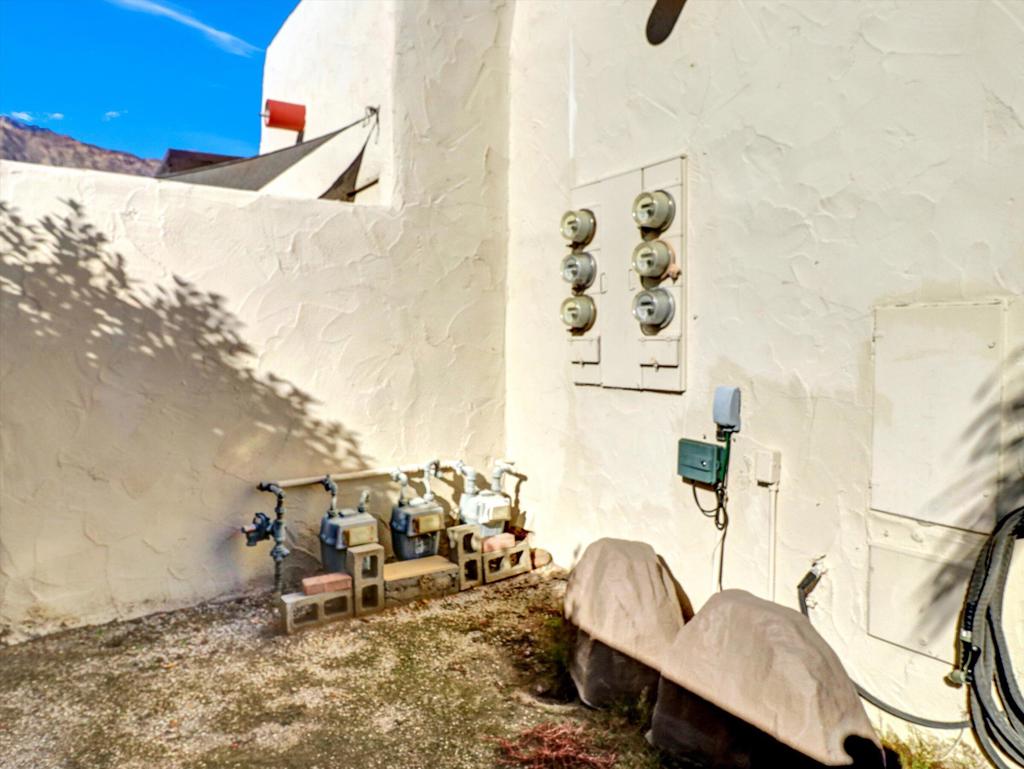 525 S Thornhill Road